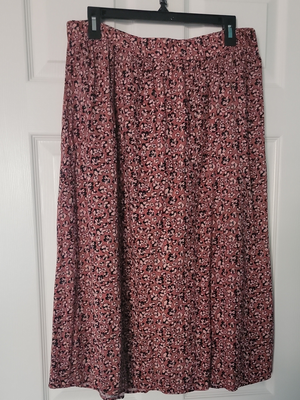 Nine West Dusty Rose Floral Maxi Skirt
